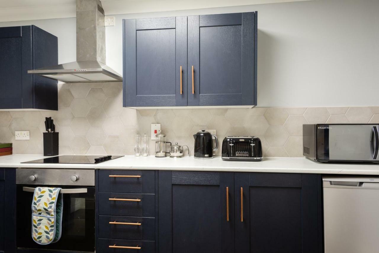 The Old Station House - Stylish & Central 2Bdr Apartment Oxford Bagian luar foto