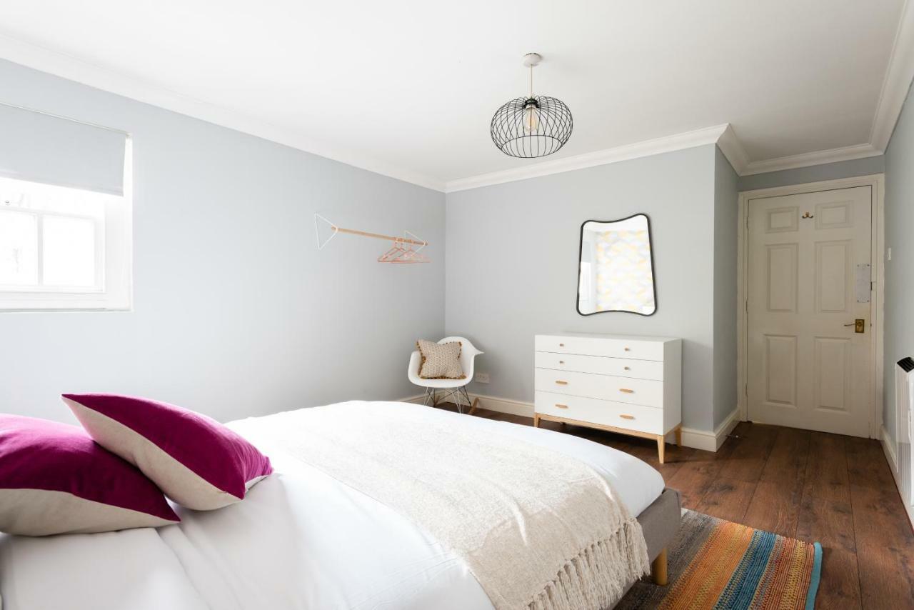 The Old Station House - Stylish & Central 2Bdr Apartment Oxford Bagian luar foto
